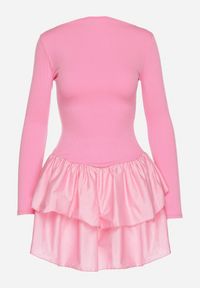 Born2be - Różowa Rozkloszowana Sukienka z Długim Rękawem i Falbanką Reonaria. Okazja: na co dzień. Kolor: różowy. Długość rękawa: długi rękaw. Styl: casual, elegancki #3