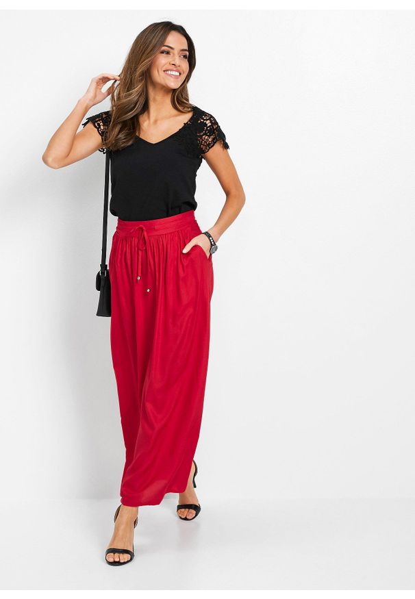bonprix - Spódnica maxi z wiskozy z wygodnym ściągaczem w talii z wiązanym paskiem. Kolor: czerwony. Materiał: wiskoza. Wzór: nadruk. Styl: elegancki