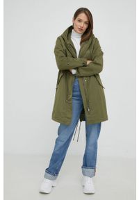Guess parka damska kolor zielony przejściowa. Okazja: na co dzień. Kolor: zielony. Styl: casual #5