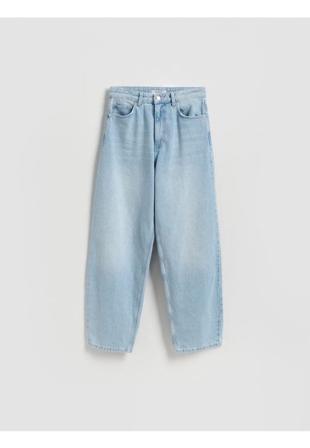 Reserved - Jeansy barrel leg - niebieski. Kolor: niebieski