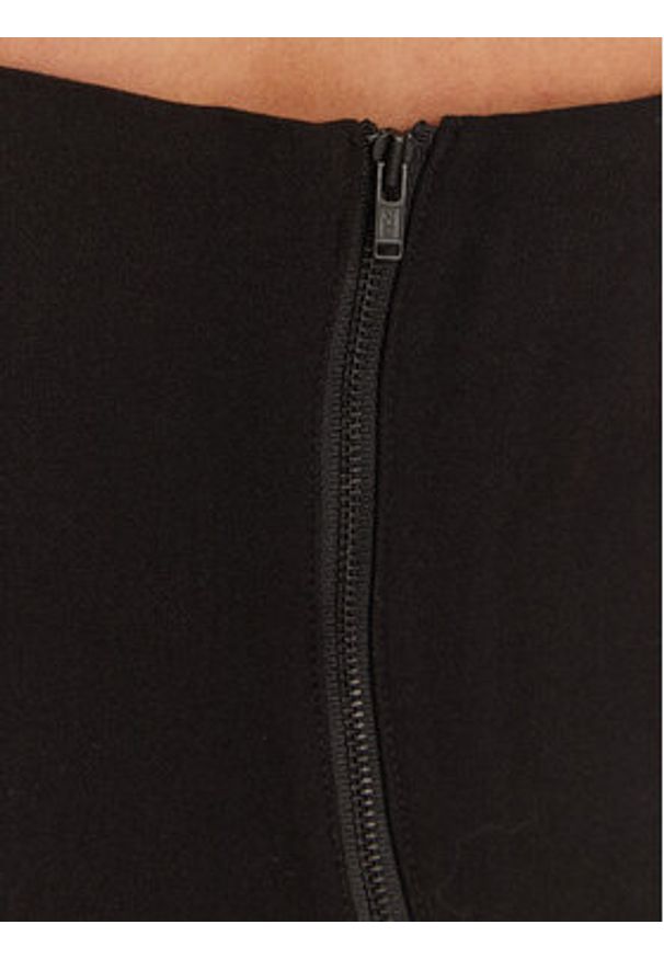 BARDOT - Bardot Sukienka koktajlowa 59733DB Czarny Regular Fit. Kolor: czarny. Materiał: syntetyk. Styl: wizytowy