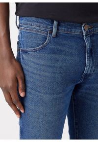 Wrangler - WRANGLER MĘSKIE SPODNIE JEANSOWE LARSTON COUNTRY BOY W18S8423M 112321661