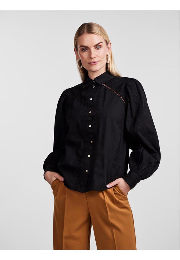 YAS Koszula 26027480 Czarny Regular Fit. Kolor: czarny. Materiał: bawełna