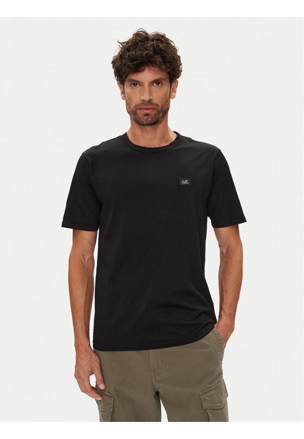 C.P. Company T-Shirt 19CMTS132A006374G Czarny Regular Fit. Kolor: czarny. Materiał: bawełna