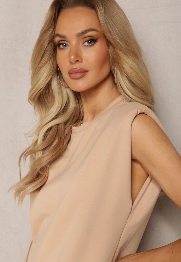 Renee - Beżowa Pudełkowa Sukienka Bez Rękawów z Usztywnionymi Ramionami Orchissa. Kolor: beżowy. Materiał: bawełna. Długość rękawa: bez rękawów