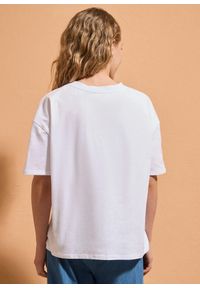 bonprix - T-shirt oversize z nadrukiem Myszki Miki, z czystej bawełny. Kolor: biały. Materiał: bawełna. Długość rękawa: krótki rękaw. Długość: krótkie. Wzór: nadruk #3