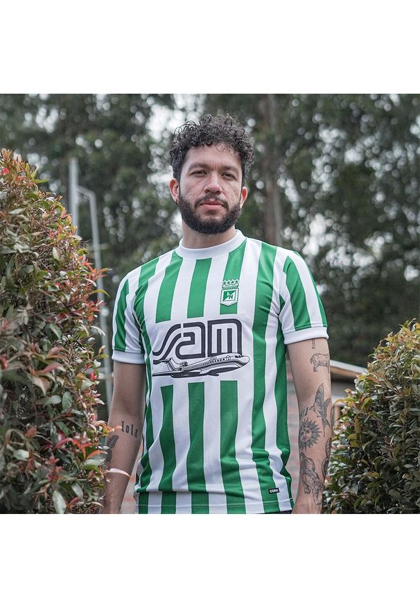 COPA FOOTBALL - Atlético Nacional retro koszulka piłkarska z 1989 roku. Kolor: biały, wielokolorowy, zielony. Sport: piłka nożna