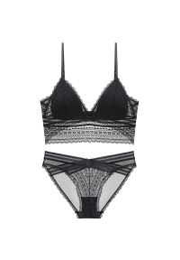 Intica - Koronkowy komplet bielizny z regulowanymi ramiączkami Nadya. Kolor: czarny. Materiał: koronka. Wzór: koronka