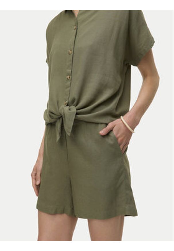 Vero Moda Szorty materiałowe Thea 10333804 Zielony Loose Fit. Kolor: zielony. Materiał: wiskoza
