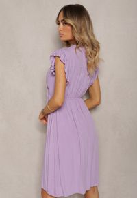 Renee - Fioletowa Sukienka Rozkloszowana z Gumką w Talii i Wiązaniem przy Dekolcie Naque. Okazja: na co dzień. Kolor: fioletowy. Styl: casual #5