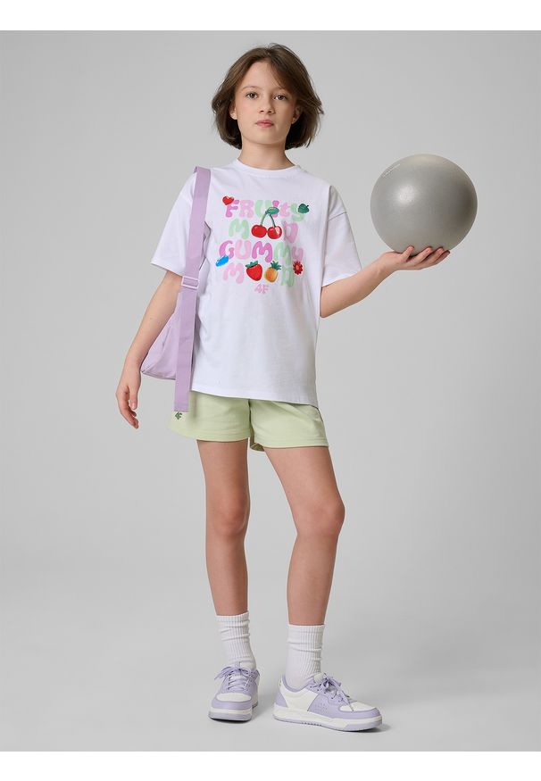 4f - 4F T-shirt loose z nadrukiem dziewczęcy - biały 146/152 (10-12 lat). Okazja: na spacer, na co dzień, na uczelnię. Kolor: biały. Materiał: dzianina, bawełna, skóra, materiał. Wzór: nadruk. Sezon: lato. Styl: casual