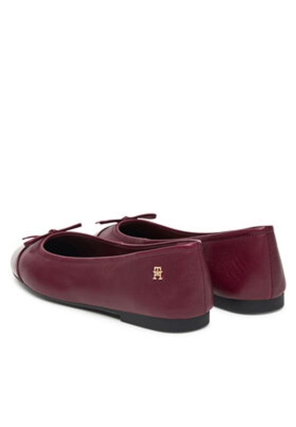 TOMMY HILFIGER - Tommy Hilfiger Baleriny Patent Toe-Cap FW0FW08830 Bordowy. Kolor: czerwony. Materiał: skóra
