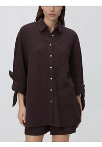 Reserved - Muślinowa koszula - ciemnobrązowy. Kolor: brązowy. Materiał: bawełna