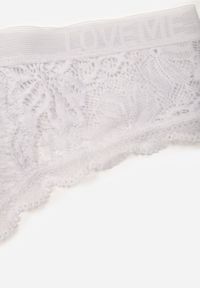Born2be - Jasnoszare Majtki Stringi z Subtelną Koronką z Bawełną Adriedah. Kolor: szary. Materiał: koronka, bawełna. Wzór: koronka #3