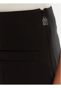 Hugo - HUGO Spodnie materiałowe Halaran 50542674 Czarny Regular Fit. Kolor: czarny. Materiał: syntetyk