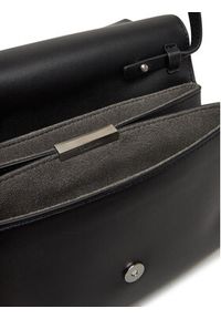 Calvin Klein Torebka Ck Narrate Leather Mini Bag K60K613005 Czarny. Kolor: czarny. Materiał: skórzane #5