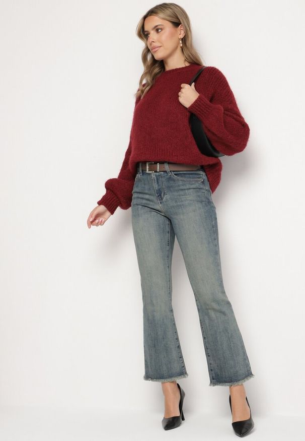 Born2be - Niebieskie Jeansy o Kroju Dzwonów z Dodatkowym Paskiem z Klamrą Senaliea. Okazja: na co dzień. Kolor: niebieski. Wzór: aplikacja. Styl: retro, casual, elegancki