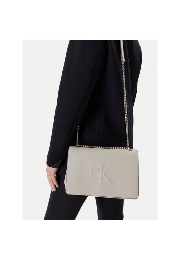 Torebka Calvin Klein Jeans. Kolor: biały