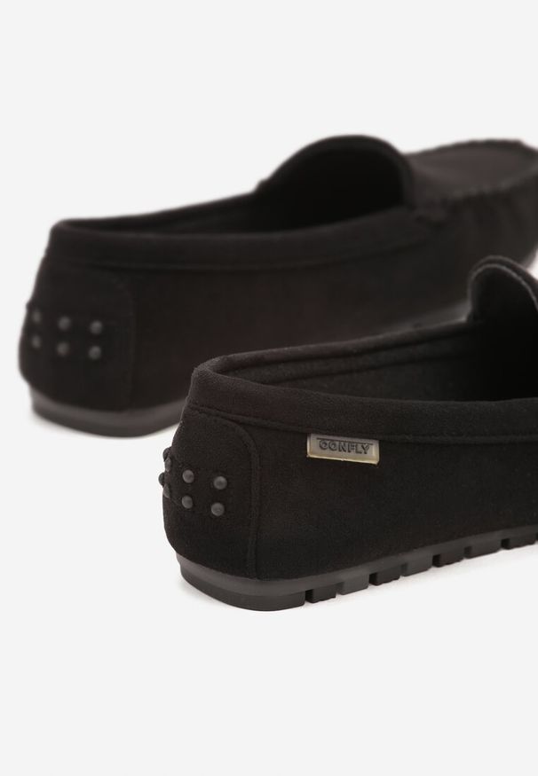 Born2be - Czarne Casualowe Mokasyny Follasea. Okazja: na co dzień. Nosek buta: okrągły. Kolor: czarny. Obcas: na obcasie. Styl: casual. Wysokość obcasa: niski