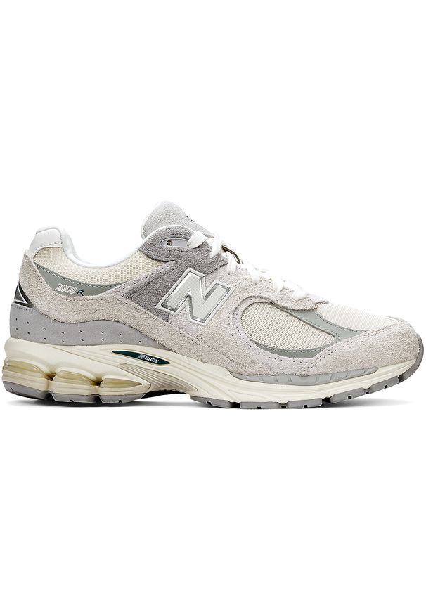 Buty unisex New Balance M2002REK – szare. Kolor: szary. Materiał: skóra, zamsz, guma. Szerokość cholewki: normalna