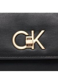 Calvin Klein Torebka Re-Lock Camera Bag W/Flap K60K611083 Czarny. Kolor: czarny. Materiał: skórzane #3