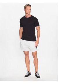 Calvin Klein Jeans Szorty sportowe J30J322904 Biały Regular Fit. Kolor: biały. Materiał: syntetyk. Styl: sportowy #6