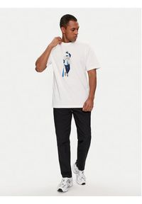 New Balance T-Shirt Basketball Style MT41577 Biały Relaxed Fit. Kolor: biały. Materiał: bawełna #5