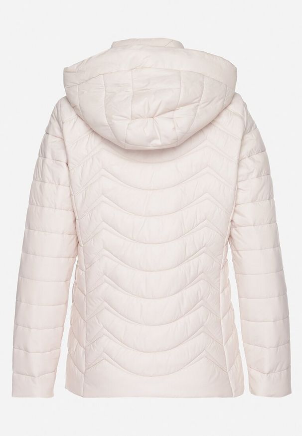 Born2be - Jasnobeżowa Pikowana Kurtka z Kapturem z Możliwością Odpięcia Natisme. Okazja: na co dzień. Typ kołnierza: kaptur. Kolor: beżowy. Materiał: jeans. Styl: casual, elegancki