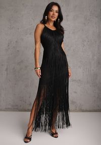 Renee - Czarna Sukienka Wieczorowa na Ramiączkach z Ozdobnymi Frędzlami Glystarish. Kolor: czarny. Długość rękawa: na ramiączkach. Styl: wizytowy. Długość: maxi #8