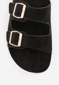 Renee - Czarne Klapki Dorinore. Okazja: na co dzień. Kolor: czarny. Styl: casual #5