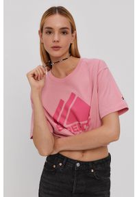 Superdry T-shirt bawełniany kolor różowy. Okazja: na co dzień. Kolor: różowy. Materiał: bawełna. Wzór: nadruk. Styl: casual