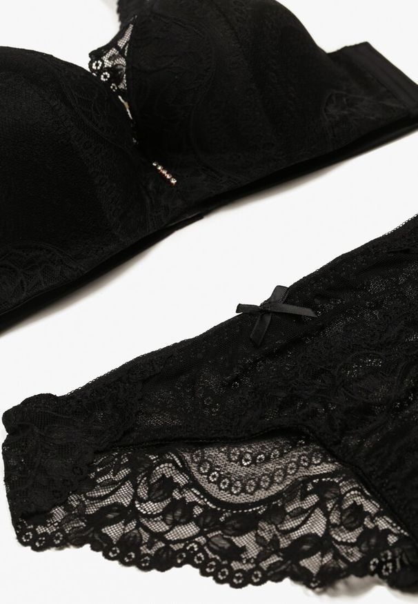 Born2be - Czarny Komplet z Ozdobnej Koronki Biustonosz Full Cup i Majtki Figi Afisa. Kolor: czarny. Materiał: koronka. Wzór: koronka