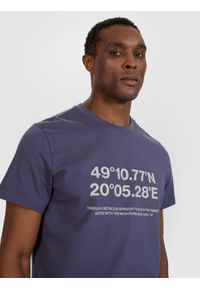 4f - 4F T-shirt regular z nadrukiem męski - szary 3XL. Okazja: na co dzień. Kolor: szary. Materiał: dzianina, bawełna, jersey. Długość rękawa: krótki rękaw. Długość: krótkie. Wzór: nadruk. Styl: klasyczny, sportowy, casual