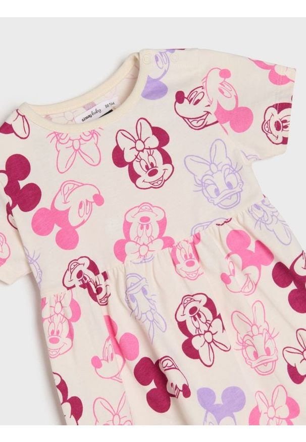 Sinsay - Sukienka Mickey Mouse - kremowy. Kolor: kremowy. Wzór: motyw z bajki