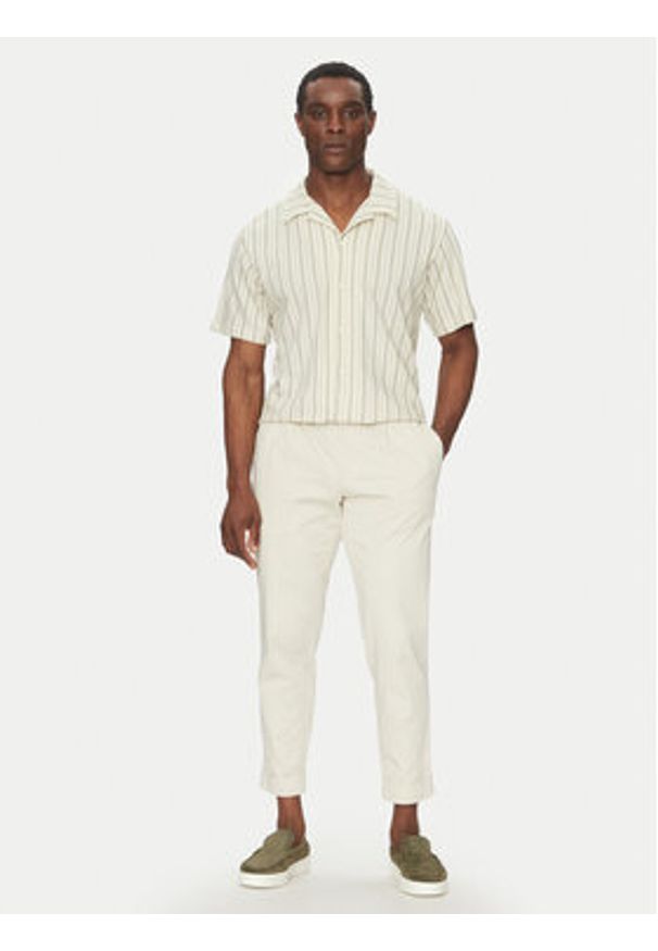 Jack & Jones Koszula Bluleo 12275085 Beżowy Relaxed Fit. Kolor: beżowy. Materiał: bawełna