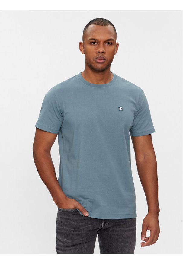 Calvin Klein Jeans T-Shirt J30J325268 Niebieski Regular Fit. Kolor: niebieski. Materiał: bawełna