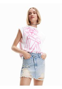 Desigual T-Shirt PINK PANTHER 23SWTK49 Biały Regular Fit. Kolor: biały. Materiał: bawełna