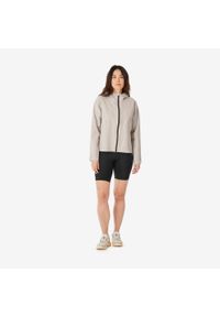 quechua - Kurtka turystyczna damska Quechua MH100. Kolor: beżowy. Materiał: materiał, poliester. Sport: turystyka piesza