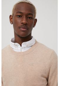 Superdry sweter wełniany męski kolor beżowy. Okazja: na co dzień. Kolor: beżowy. Materiał: wełna. Długość rękawa: długi rękaw. Długość: długie. Styl: casual