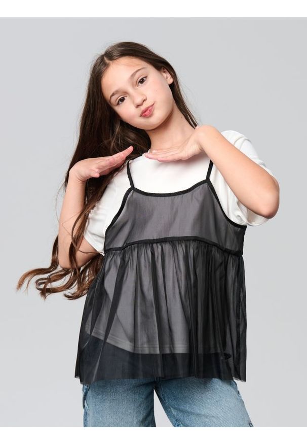 Sinsay - Dwuwarstwowa koszulka z tiulem - biały. Kolor: biały. Materiał: tiul