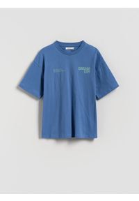 Reserved - Bawełniany t-shirt z nadrukiem - granatowy. Kolor: niebieski. Materiał: bawełna. Wzór: nadruk #1