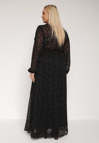 Born2be - Czarna Siateczkowa Sukienka o Rozkloszowanym Kroju z Motywem Roślinnym Fezora. Okazja: na co dzień. Kolekcja: plus size. Kolor: czarny. Materiał: poliester. Typ sukienki: rozkloszowane, proste, dla puszystych. Styl: casual, klasyczny #5