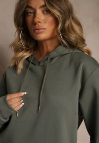 Renee - Zielona Bluza z Kapturem Ozdobiona Ściągaczami Invila. Okazja: na co dzień. Typ kołnierza: kaptur. Kolor: zielony. Wzór: aplikacja. Styl: casual, elegancki #5