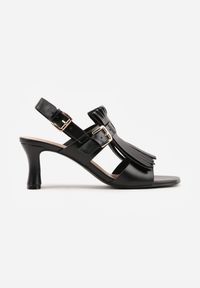 Renee - Czarne Sandały na Słupku z Frędzlami z Przodu Cahriana. Okazja: na co dzień. Kolor: czarny. Materiał: jeans. Obcas: na słupku. Styl: casual #6