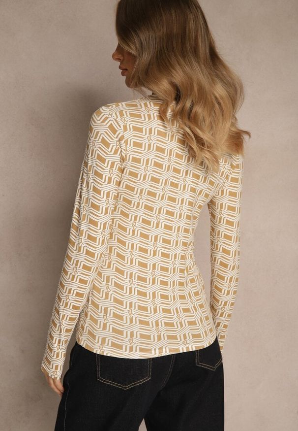 Renee - Biało-Beżowa Bluzka Longsleeve z Golfem z Bawełny w Geometryczny Print Zadanevia. Okazja: na spacer, na co dzień. Typ kołnierza: golf. Kolor: biały. Materiał: bawełna. Długość rękawa: długi rękaw. Wzór: geometria, nadruk. Styl: elegancki, casual