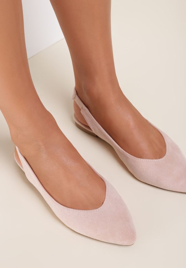 Born2be - Różowe Pudrowe Sandały Slingback z Noskiem w Szpic Arrilla. Okazja: do pracy, na co dzień. Kolor: różowy. Styl: elegancki, klasyczny, casual