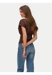 Vero Moda Bluzka Smilla 10355466 Brązowy ciemny Regular Fit. Kolor: brązowy. Materiał: syntetyk #5