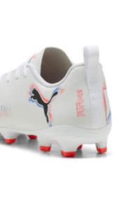 Puma - Młodzieżowe buty piłkarskie FUTURE 8 PLAY FG/AG PUMA White Black Glowing Red. Kolor: czerwony, biały, wielokolorowy, czarny. Sport: piłka nożna