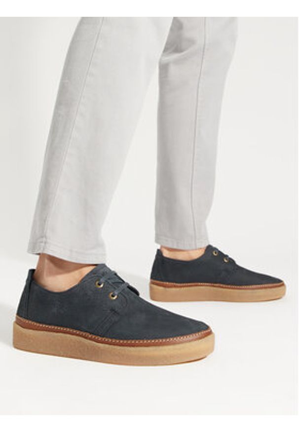 Clarks Półbuty Clarkwood Low 26176867 Granatowy. Kolor: niebieski. Materiał: skóra
