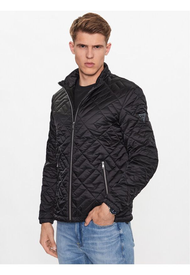 Guess Kurtka przejściowa M3YL11 WFHN2 Czarny Regular Fit. Kolor: czarny. Materiał: syntetyk